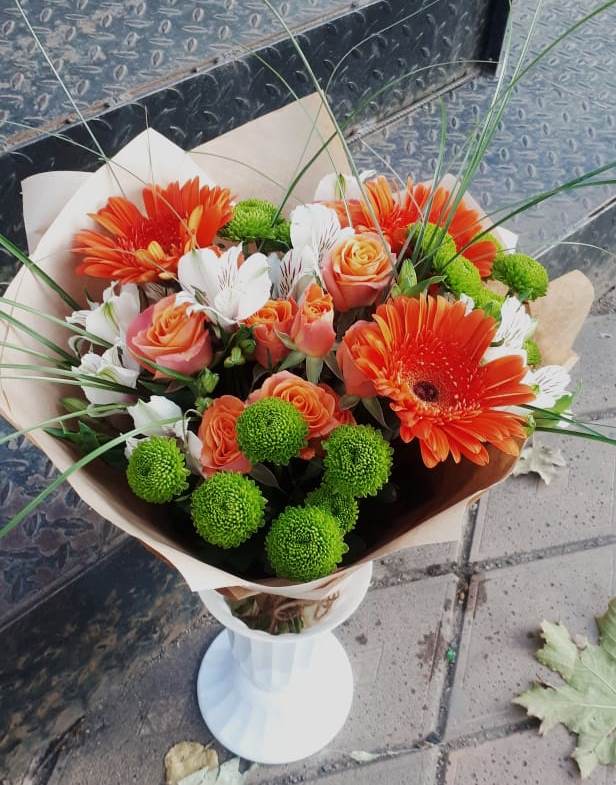 Букет цветов из: Герберы, Хризантемы, Альстромерии и Розы в Месягутово