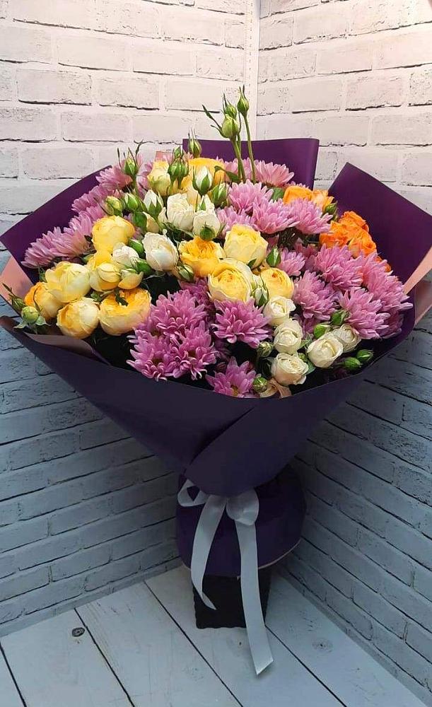 Букет цветов из: Хризантемы и Розы в Месягутово