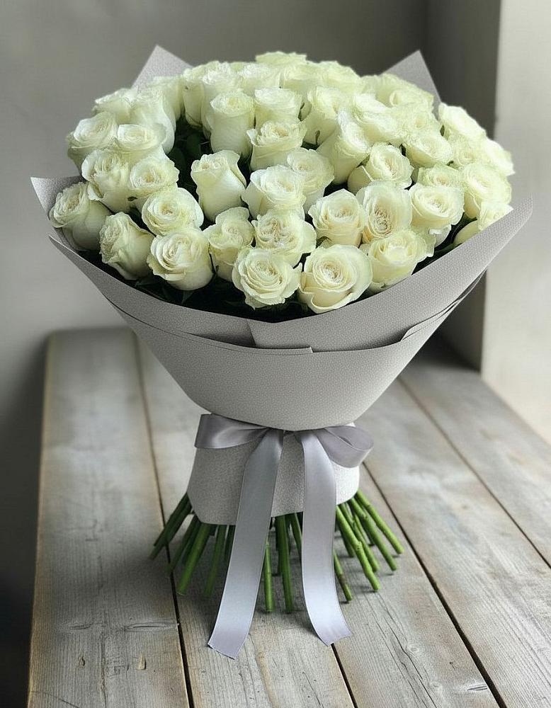 Букет 35 Белых роз в Месягутово