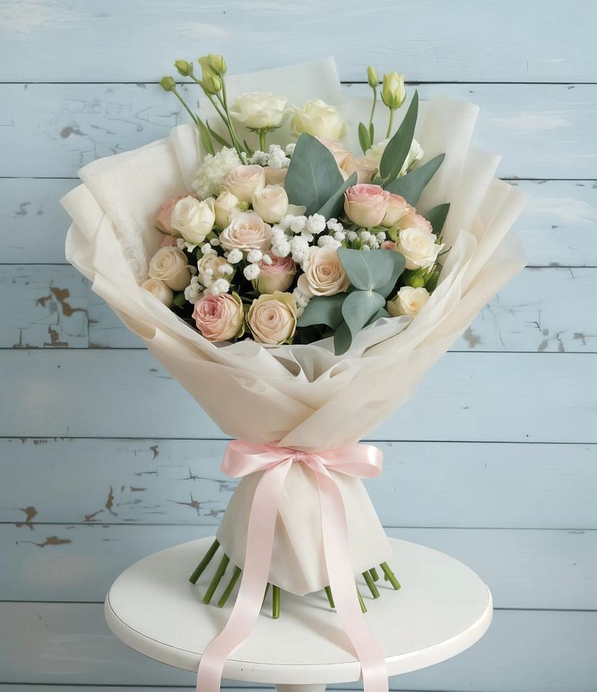 Букет цветов из: Розы и Лизиантусы в Месягутово