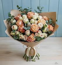 Букет цветов из:  Альстромерии и Розы в Месягутово